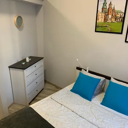 Discover Cracow Aparthostel Krasków