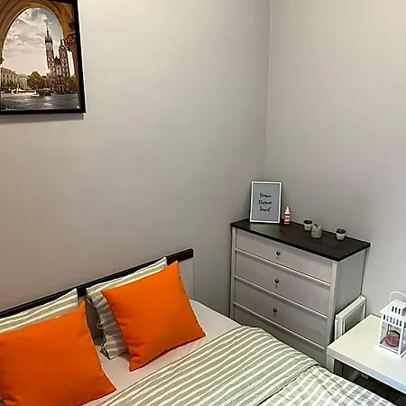 Discover Cracow Aparthostel