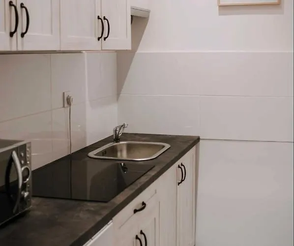 אכסניה Discover Cracow Aparthostel