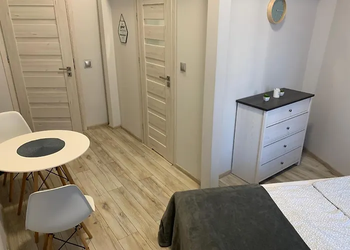 Discover Cracow Aparthostel كراكوفيا